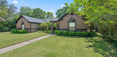 image of property with 4 Bed | 3 Bath | 3,187 Sqft
