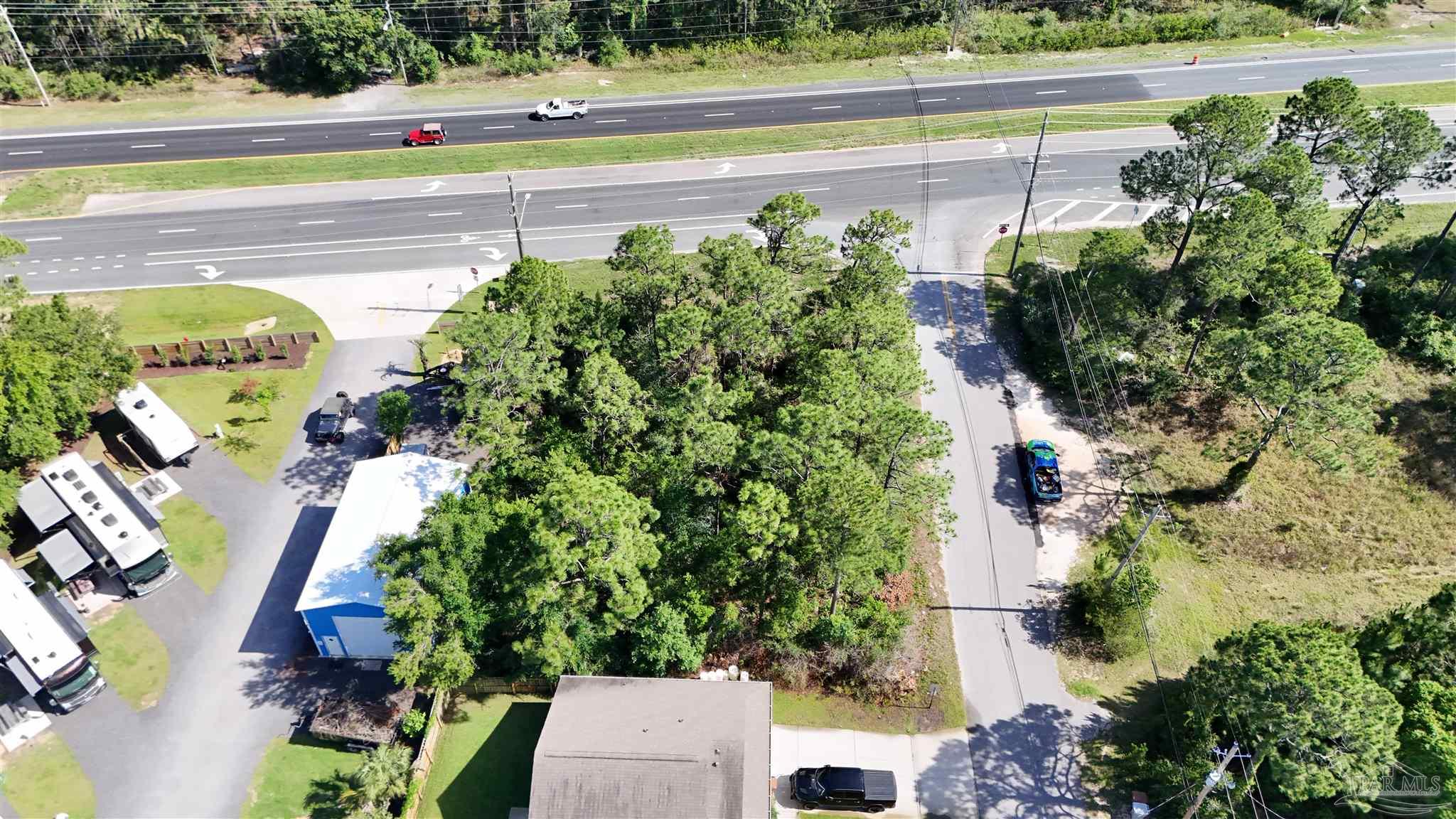 main property photo 13