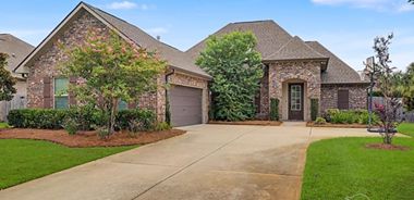 image of property with 4 Bed | 3 Bath | 2,399 Sqft