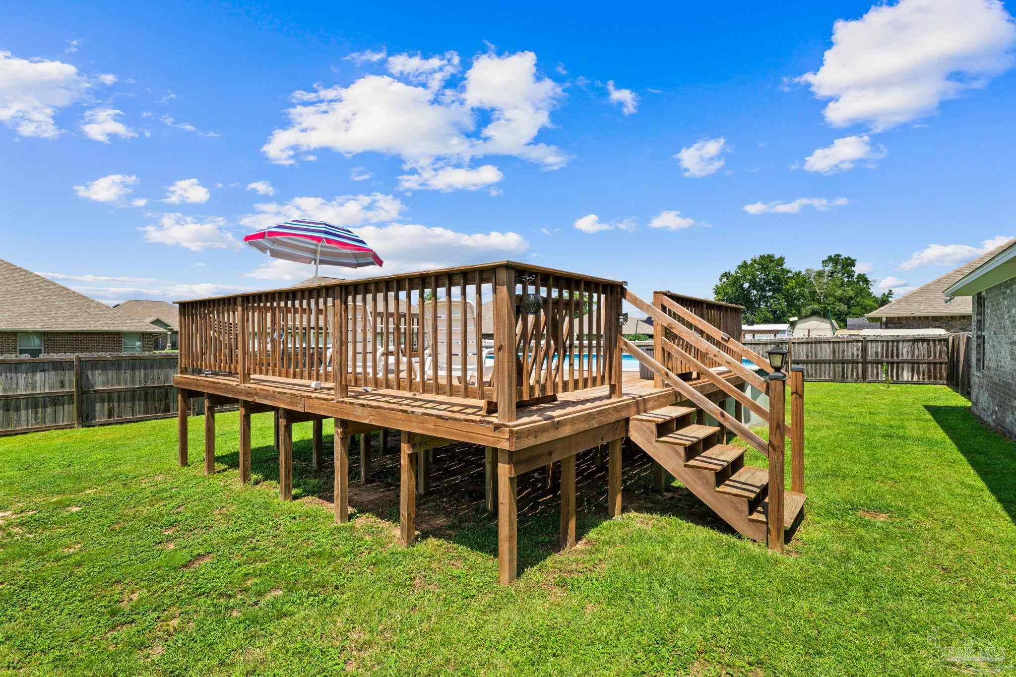 main property photo 41