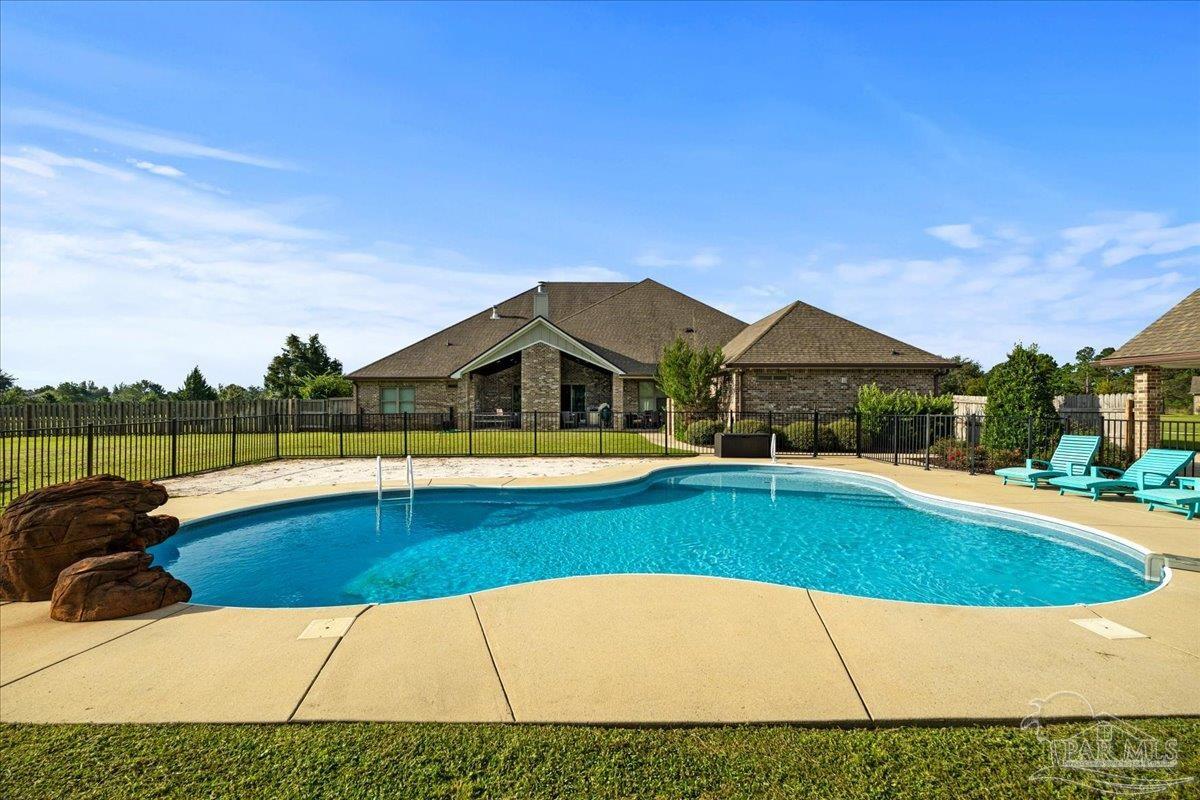 main property photo 54