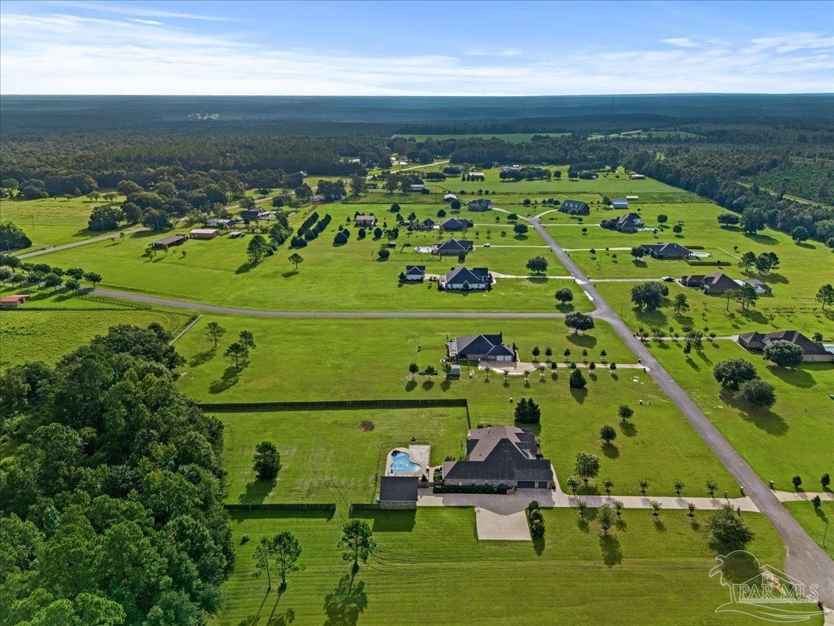 main property photo 60