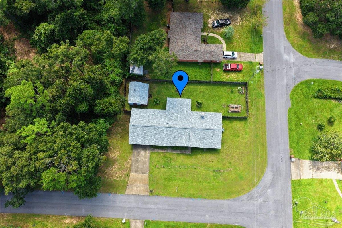 main property photo 25