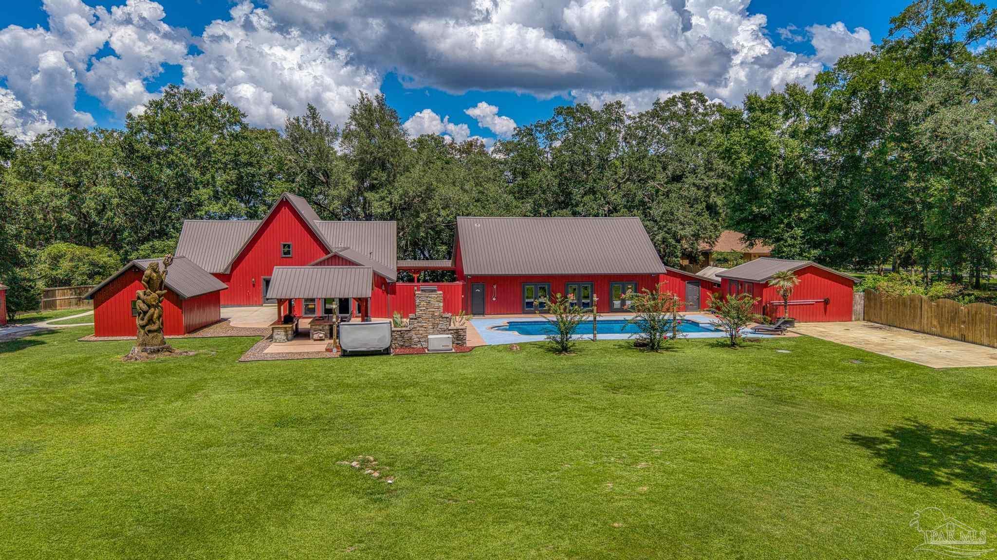 main property photo 4