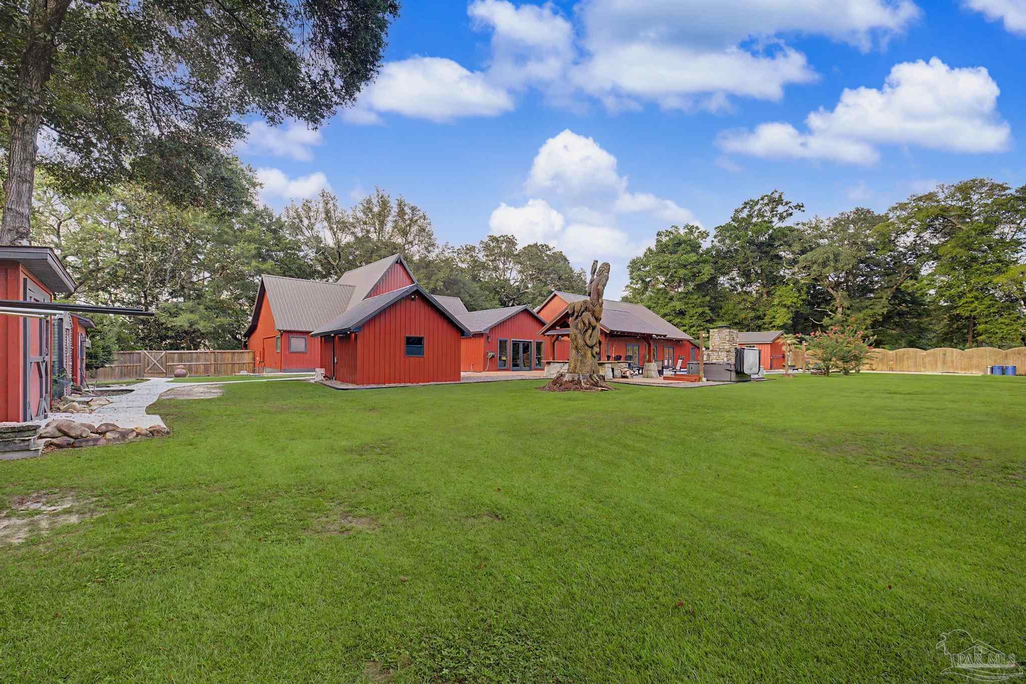 main property photo 50