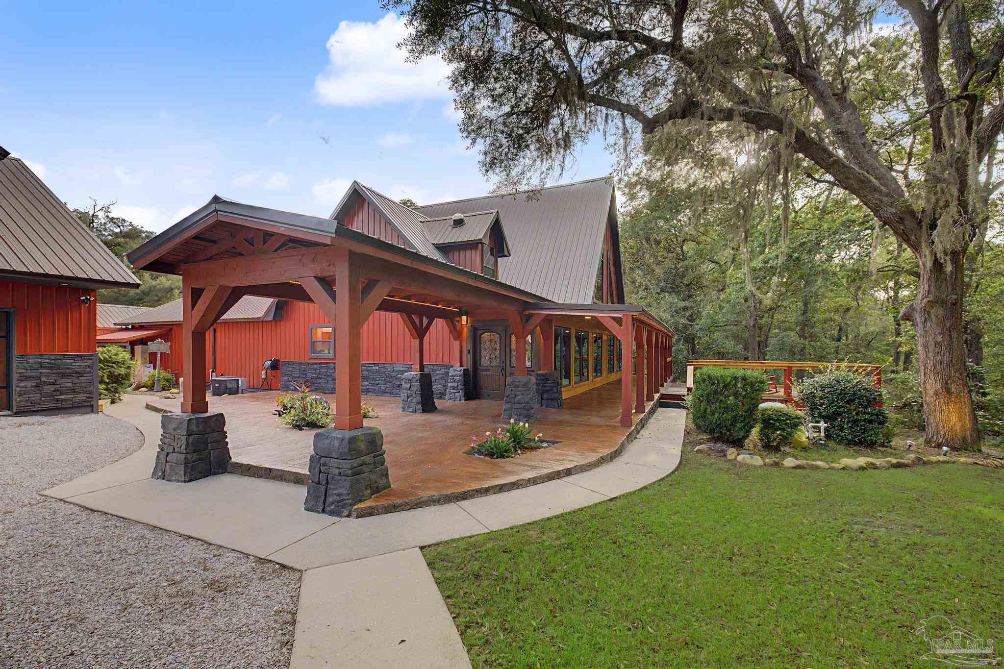main property photo 7