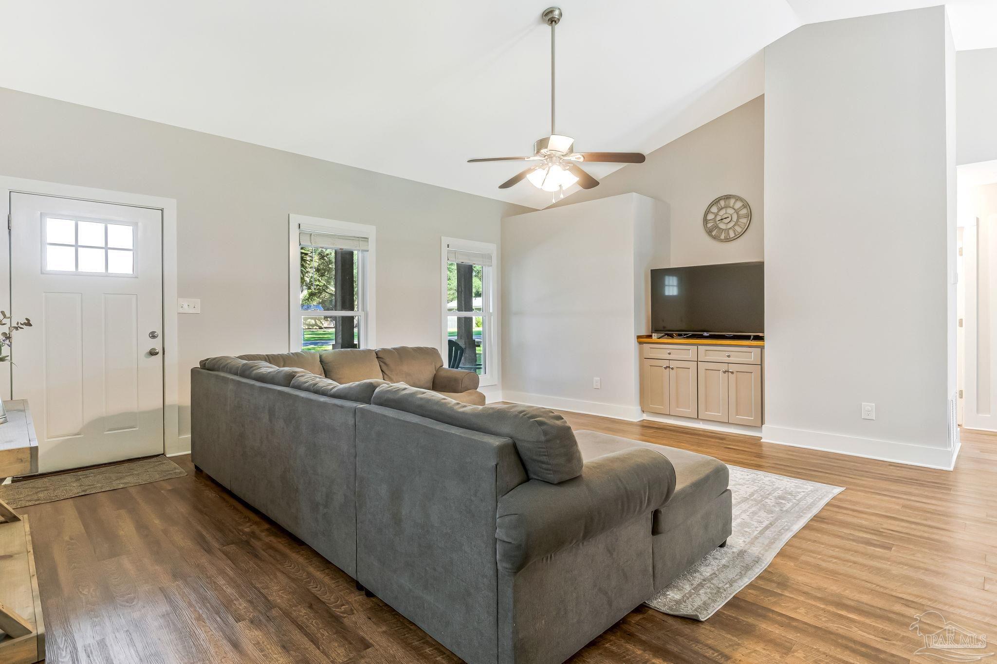 main property photo 57