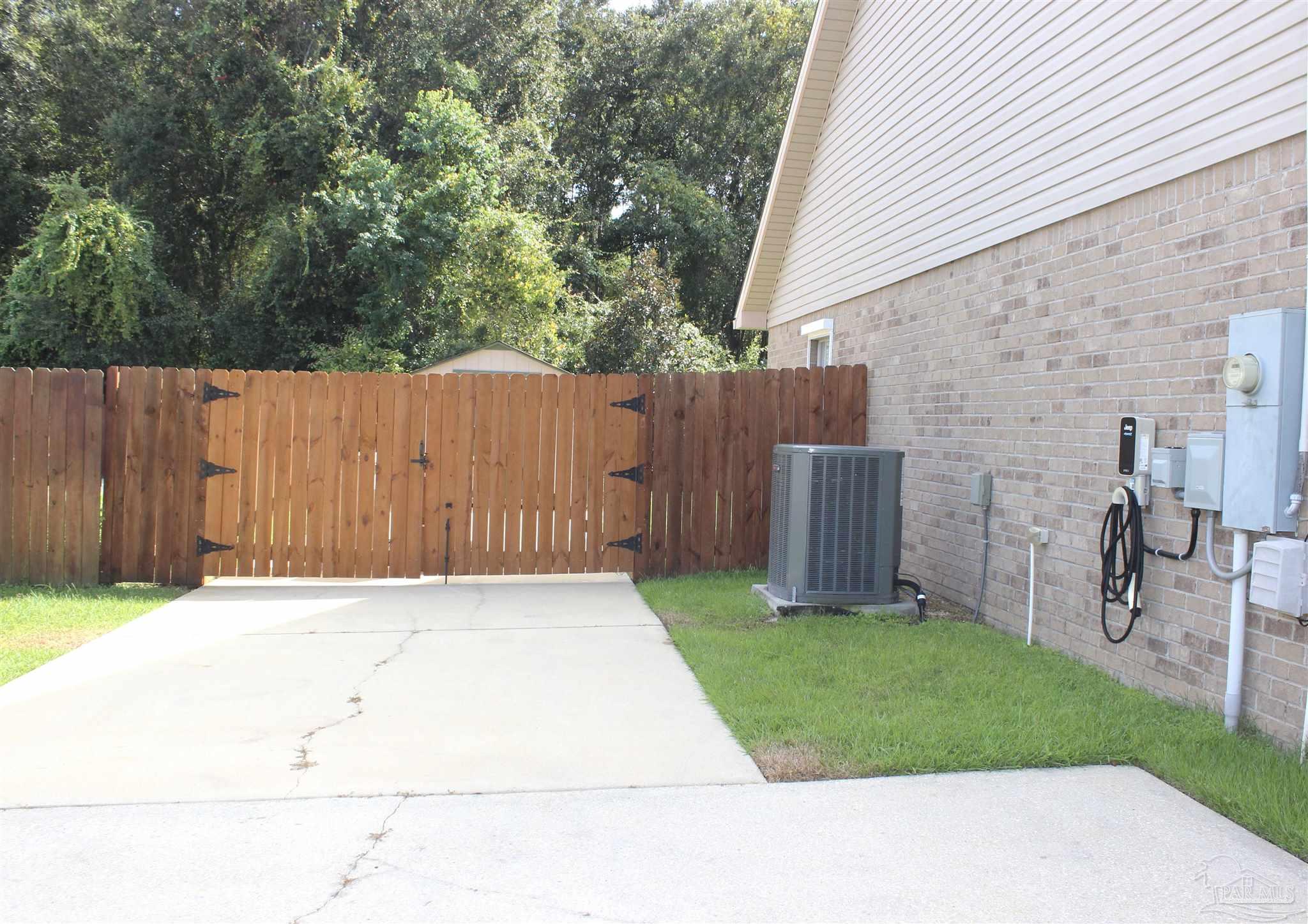 main property photo 59