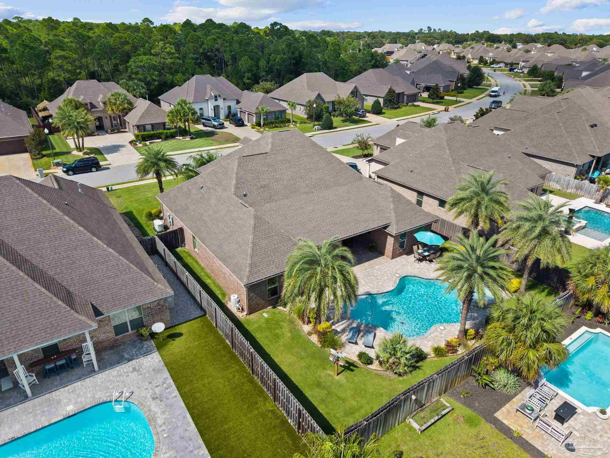 main property photo 50