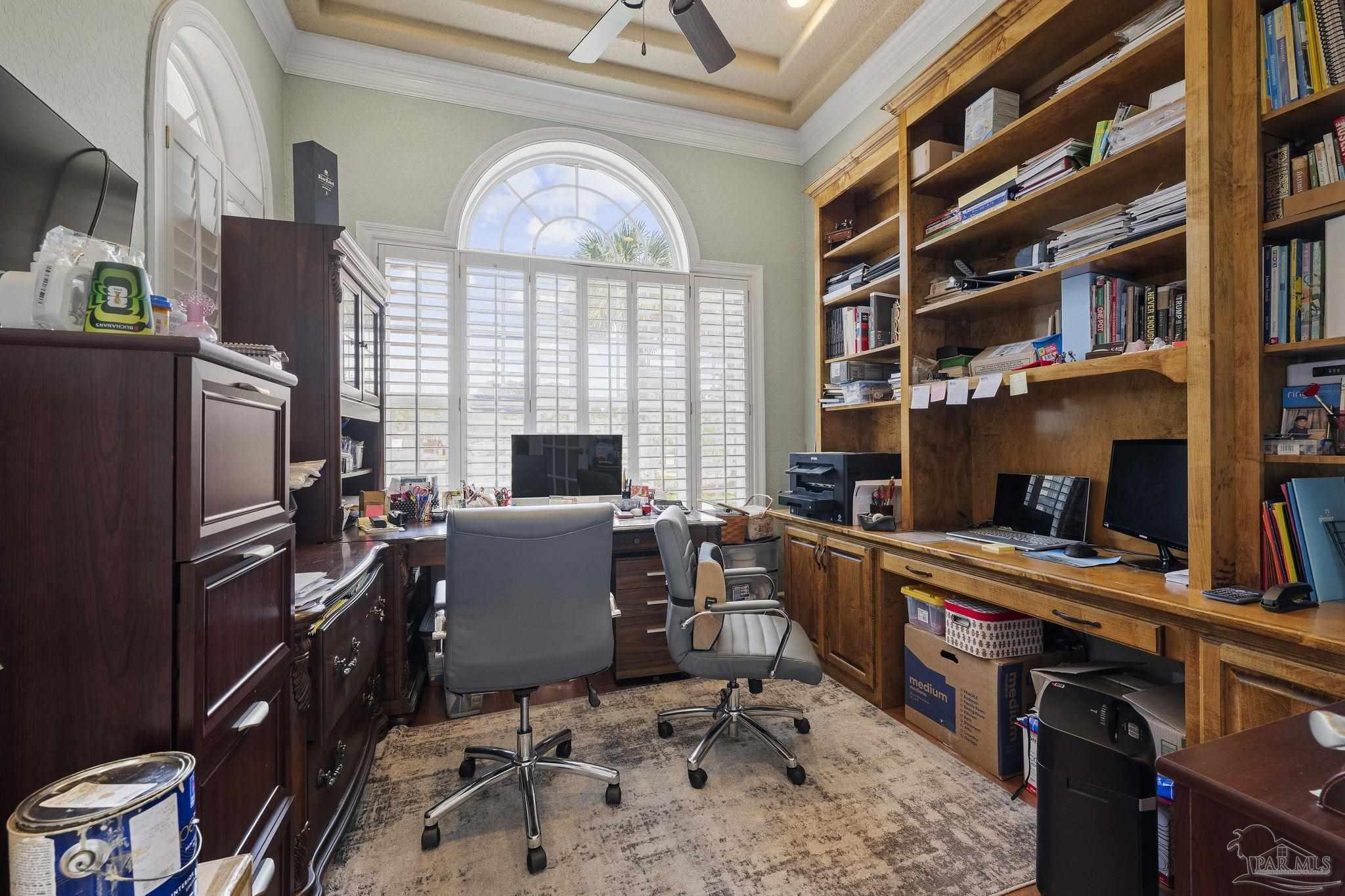 main property photo 28
