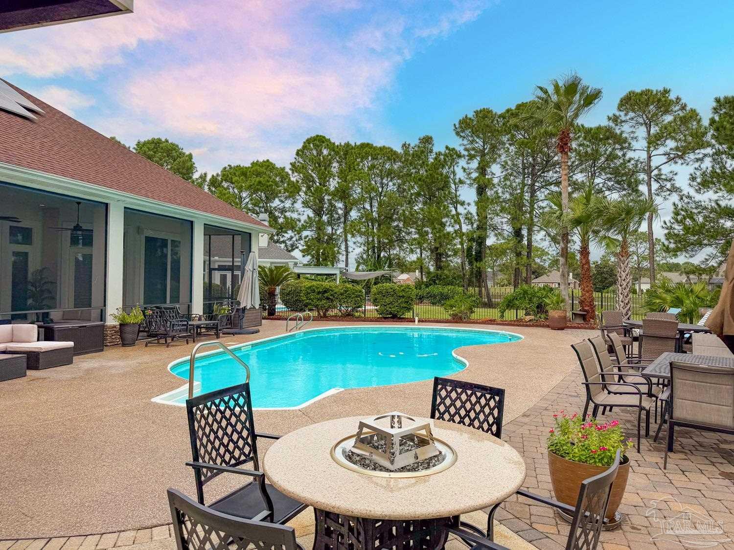 main property photo 54