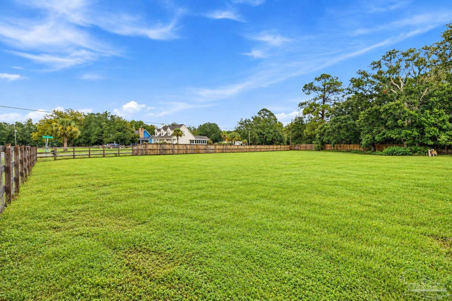 main property photo 50