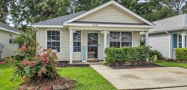 image of property with 3 Bed | 2 Bath | 1,200 Sqft