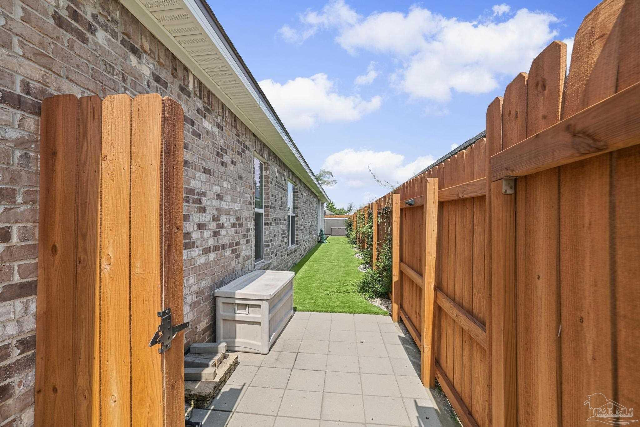 main property photo 44