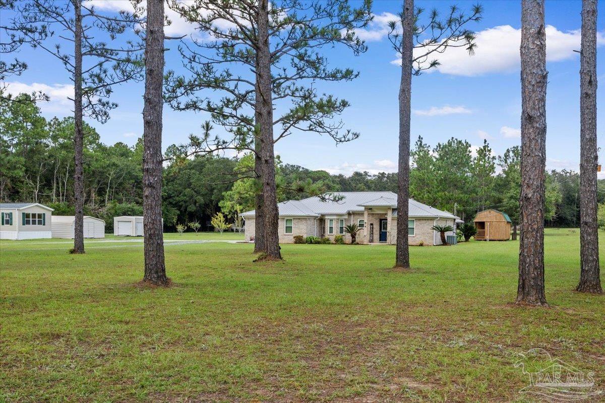 main property photo 32