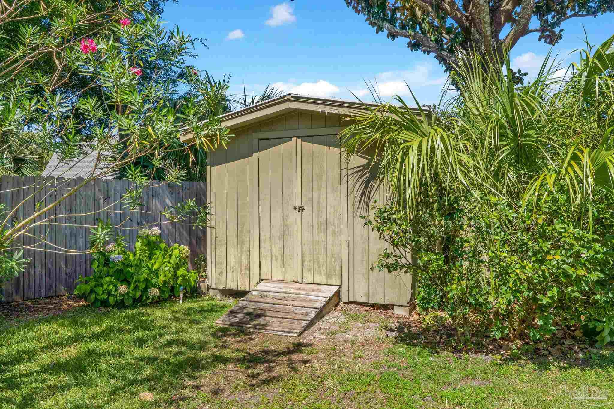 main property photo 43