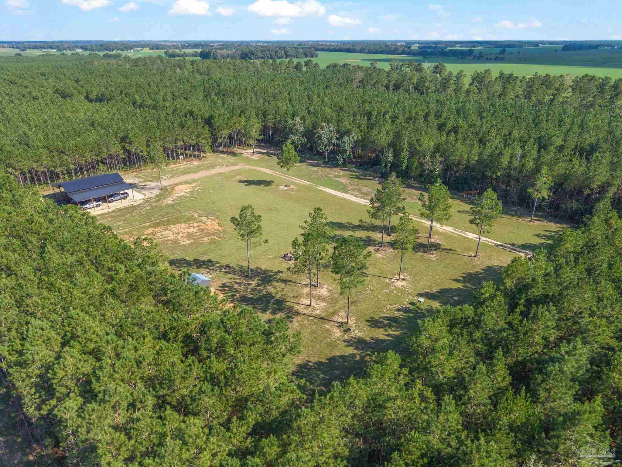 main property photo 8