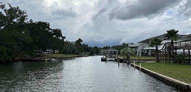 image of property with 2 Bed | 1 Bath | 1,017 Sqft