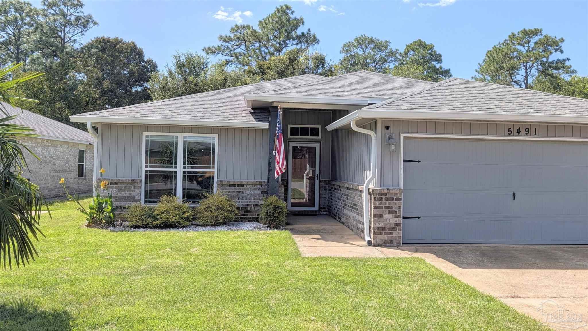 main property photo 0
