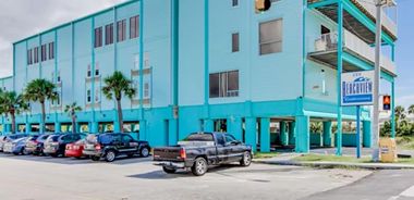 image of property with 1 Bed | 1 Bath | 279 Sqft