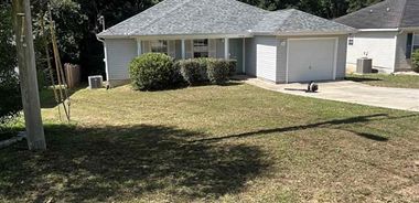 image of property with 3 Bed | 2 Bath | 1,267 Sqft