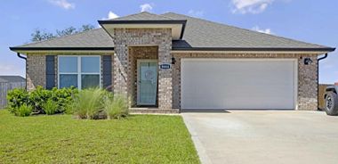 image of property with 4 Bed | 2 Bath | 1,846 Sqft