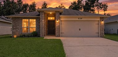 image of property with 3 Bed | 2 Bath | 1,801 Sqft