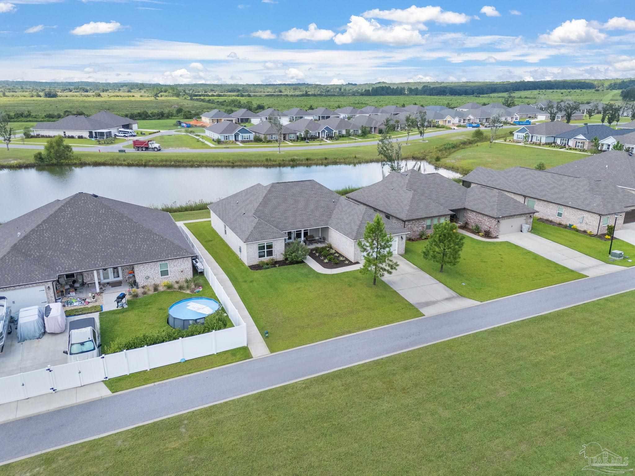 main property photo 67