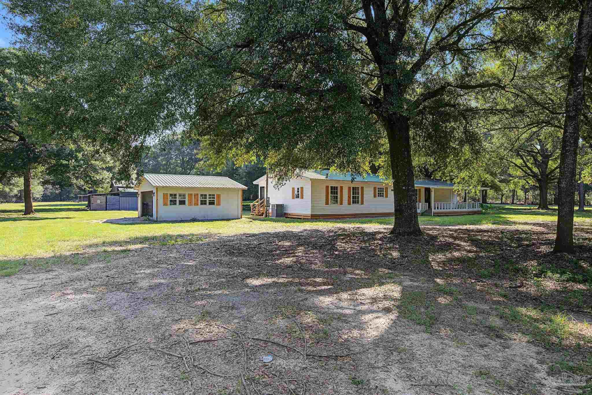 main property photo 41
