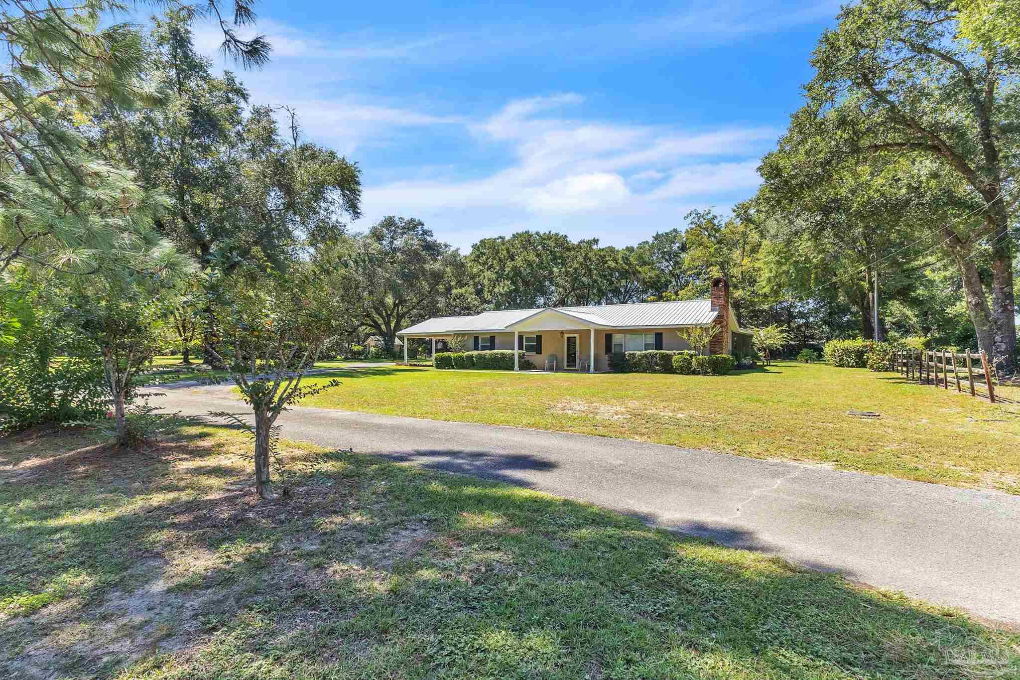 main property photo 0