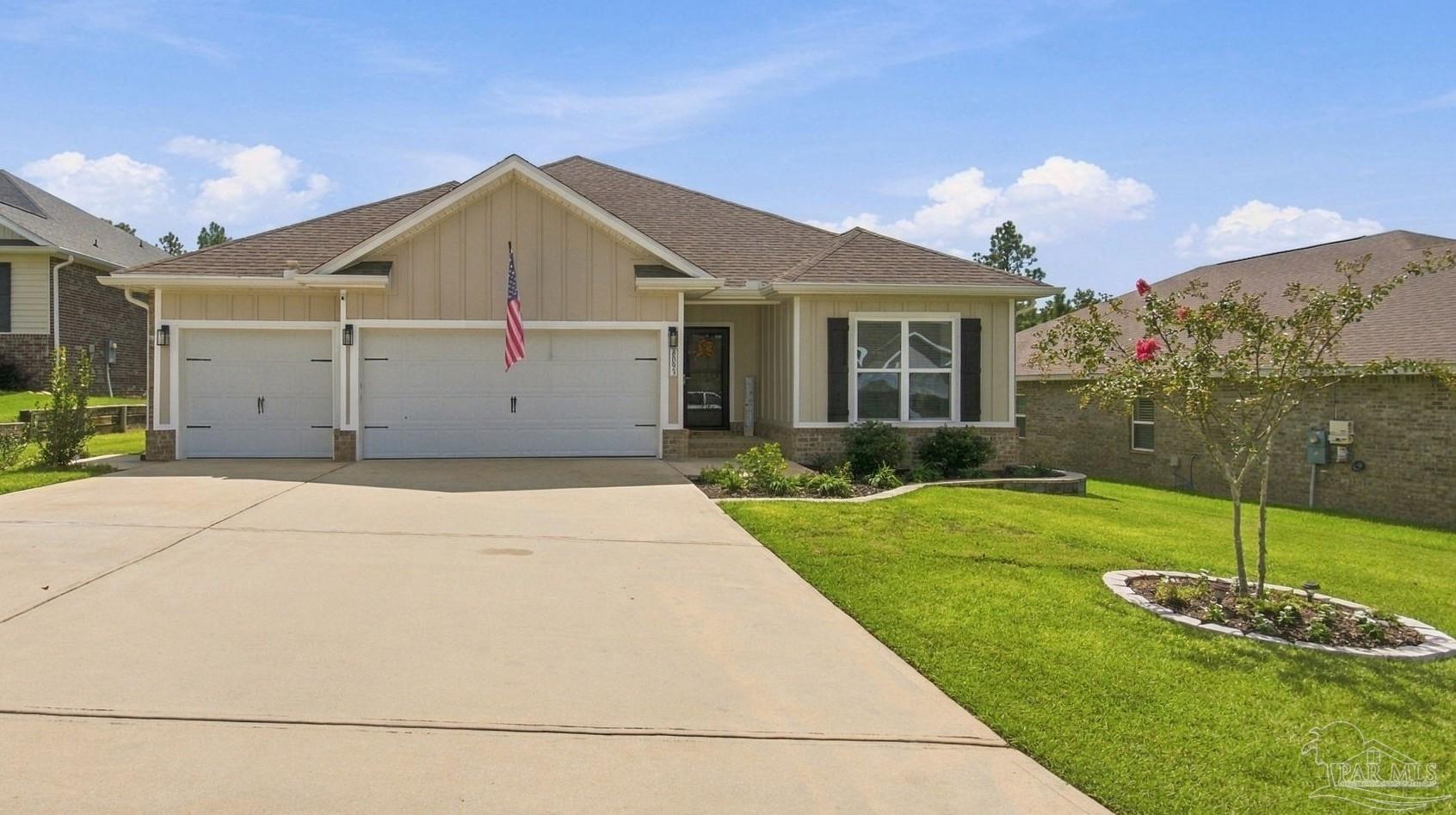 main property photo 0
