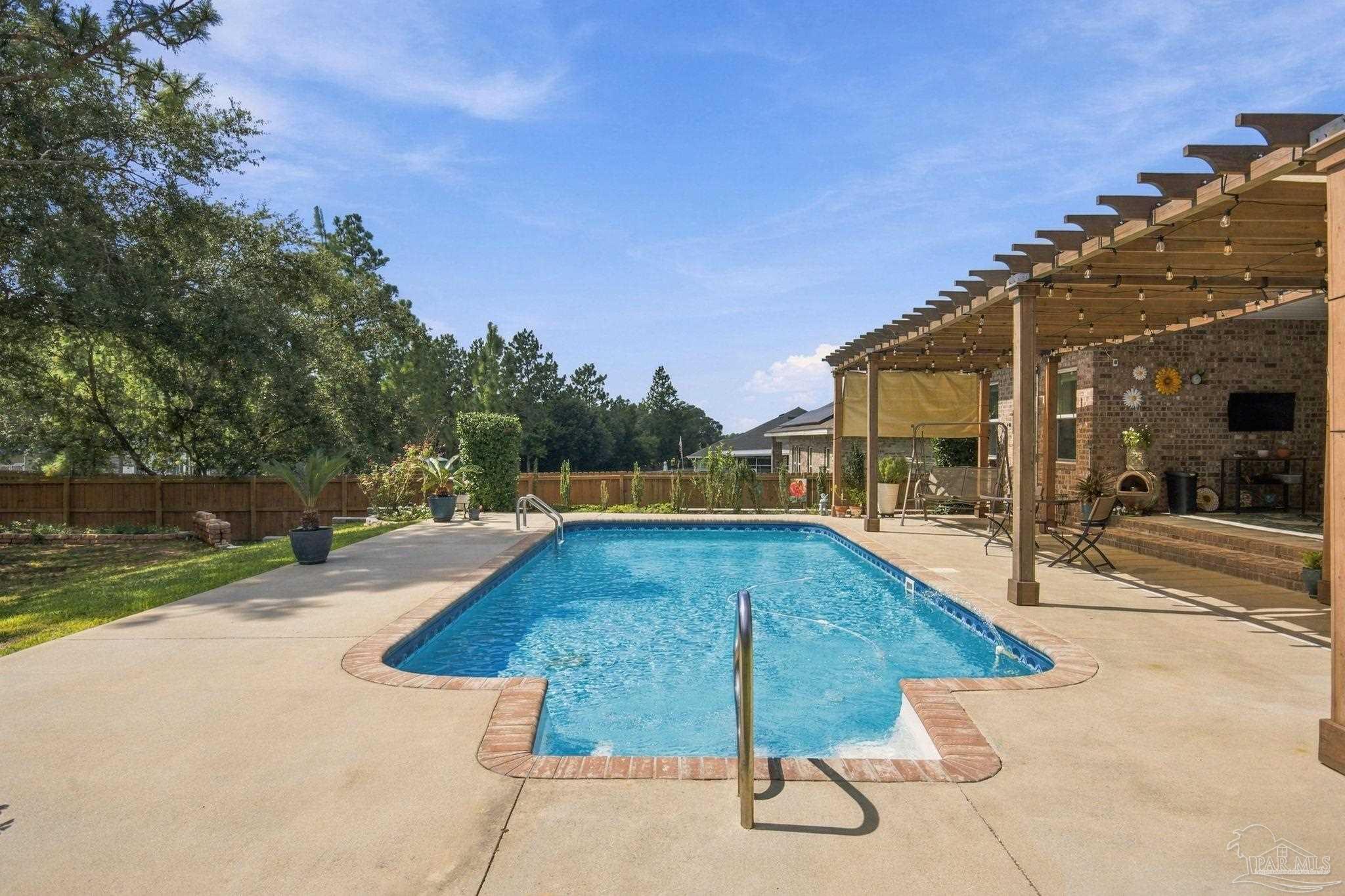 main property photo 58