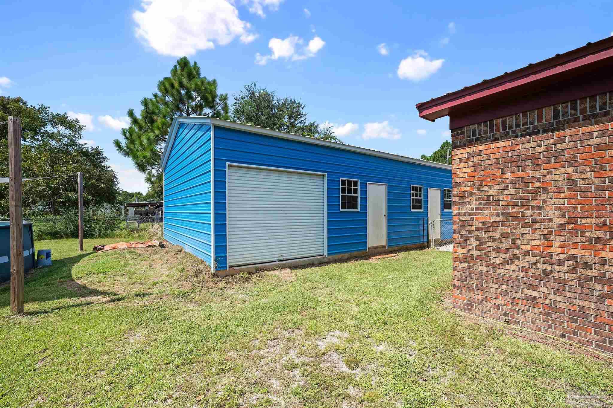main property photo 34