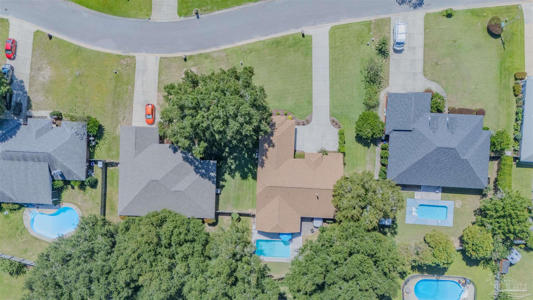 main property photo 47
