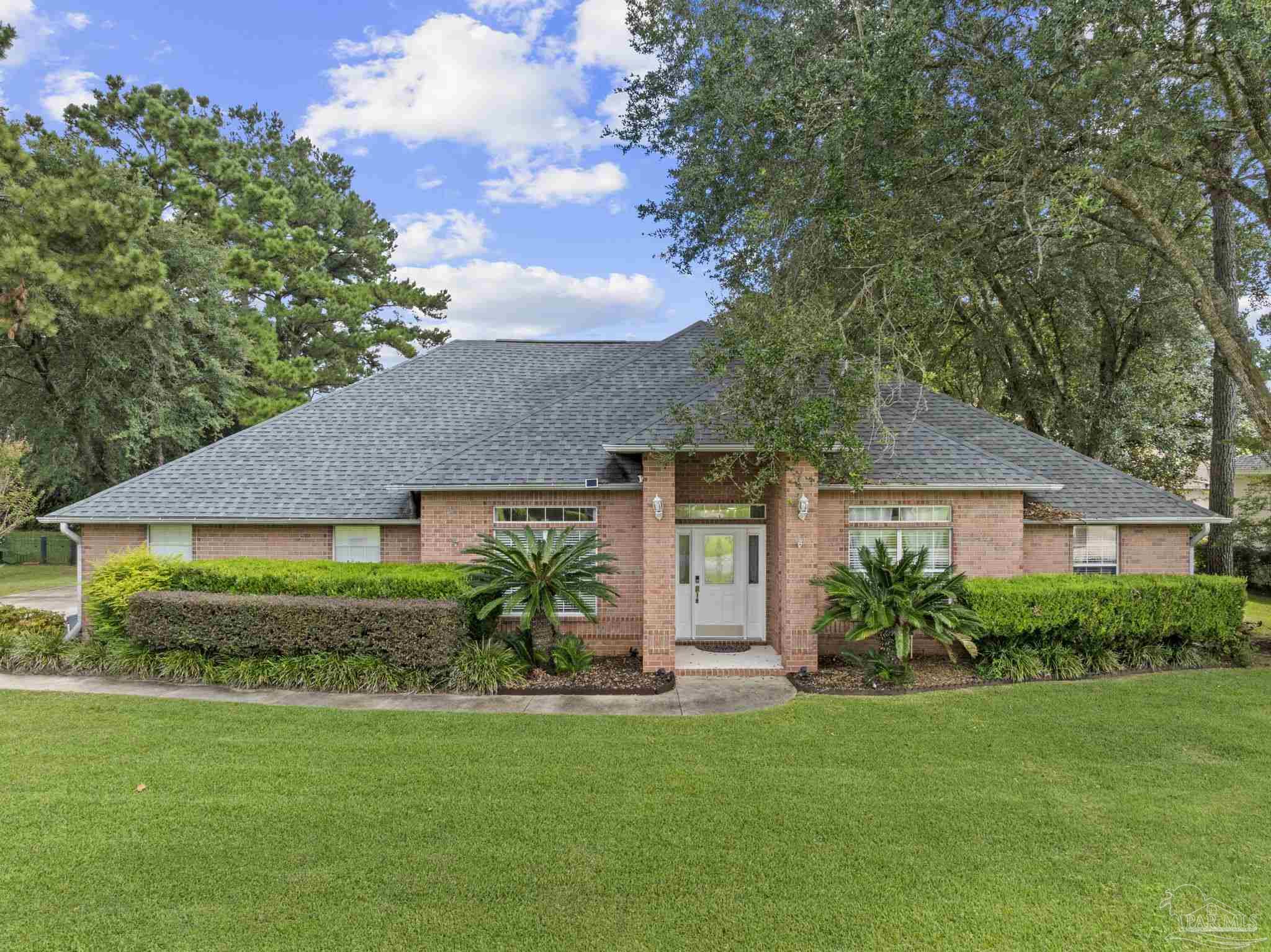 main property photo 0