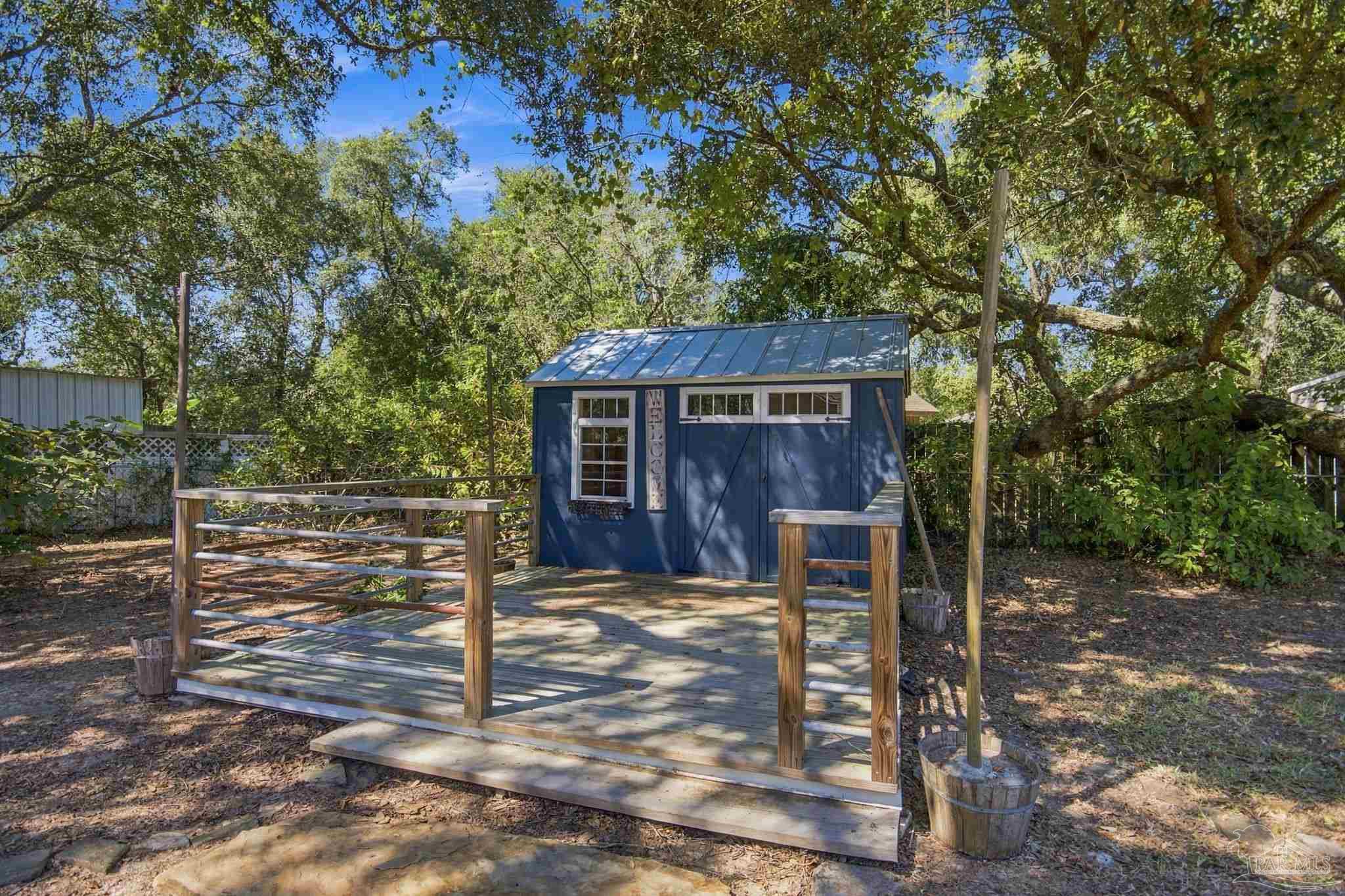 main property photo 14
