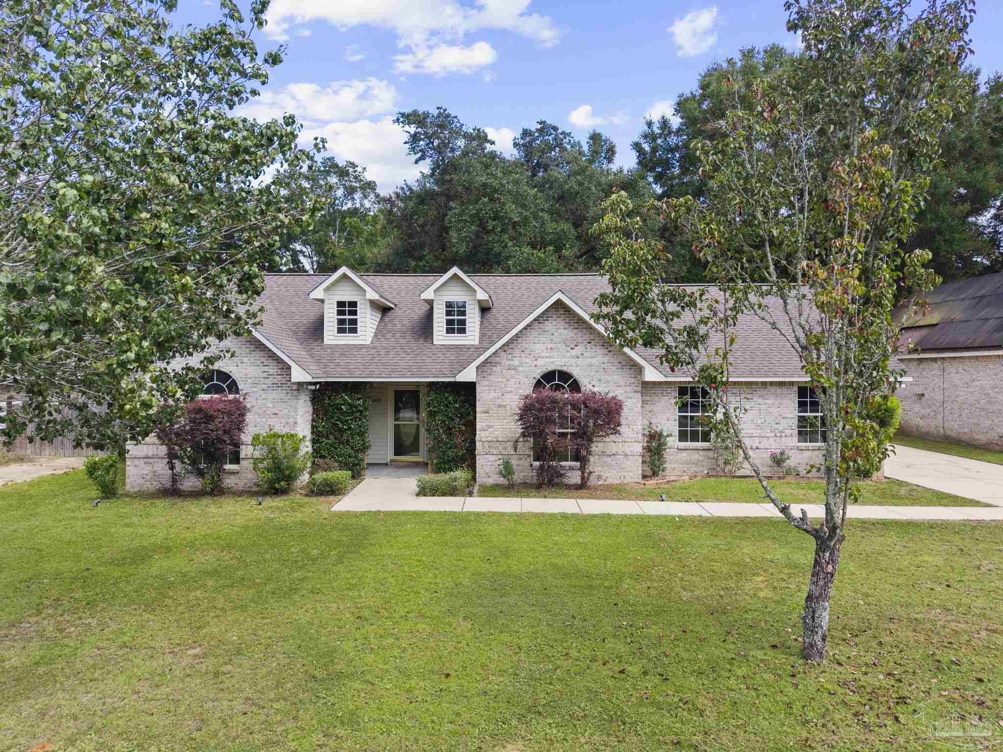 main property photo 0
