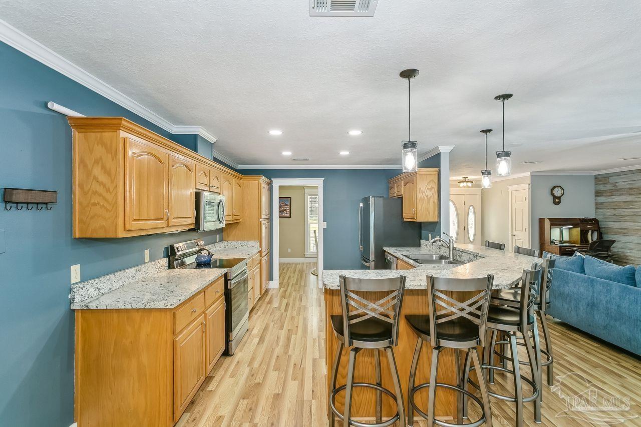 main property photo 15