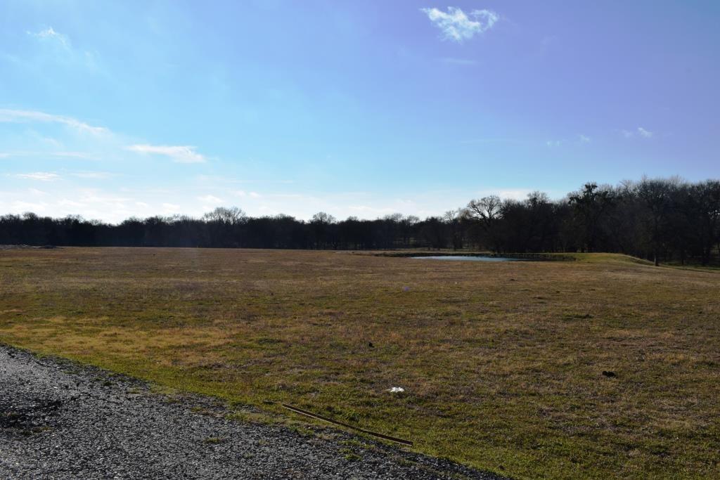 main property photo 11