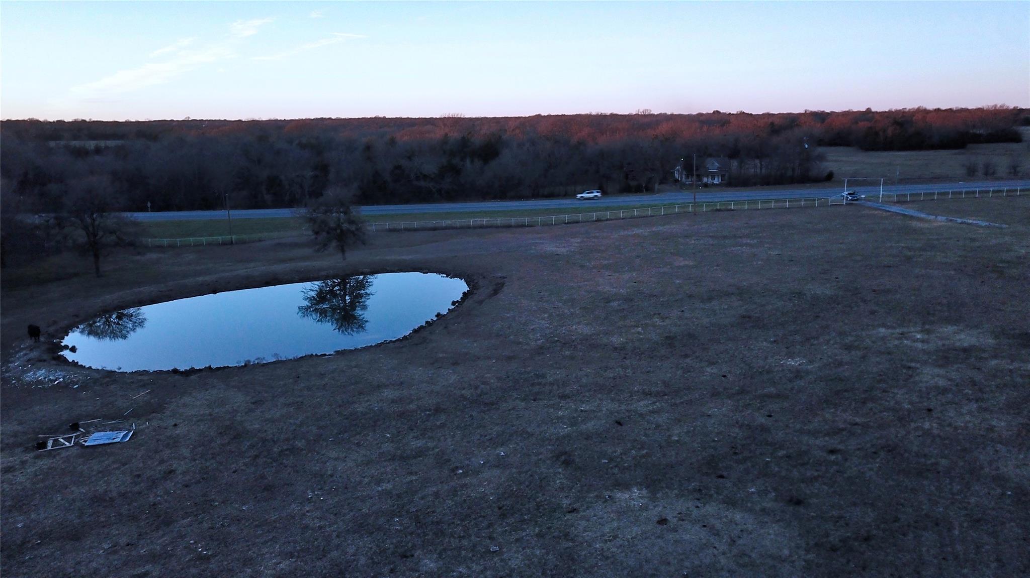 main property photo 18