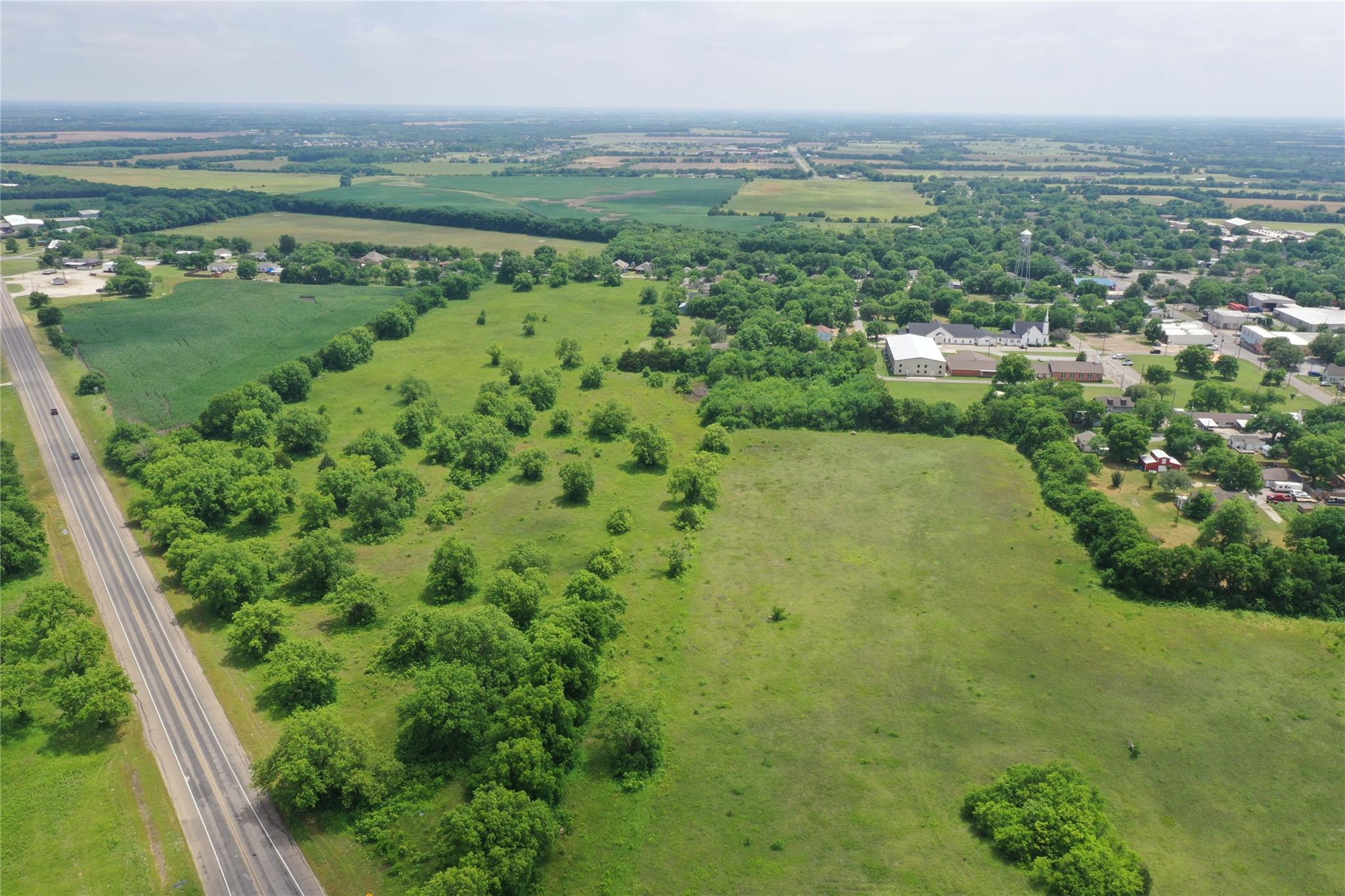 main property photo 5