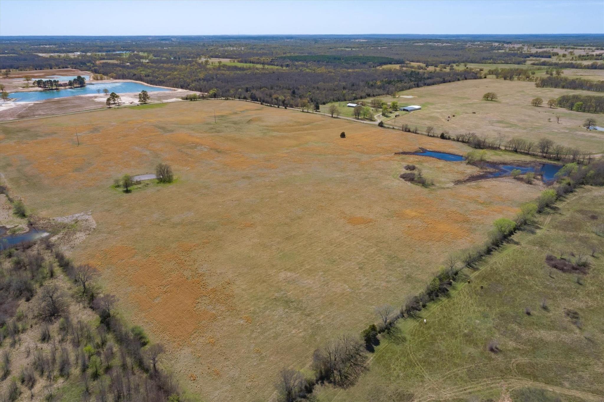 main property photo 10