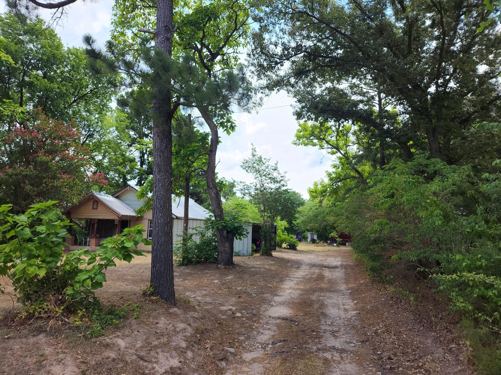 main property photo 13