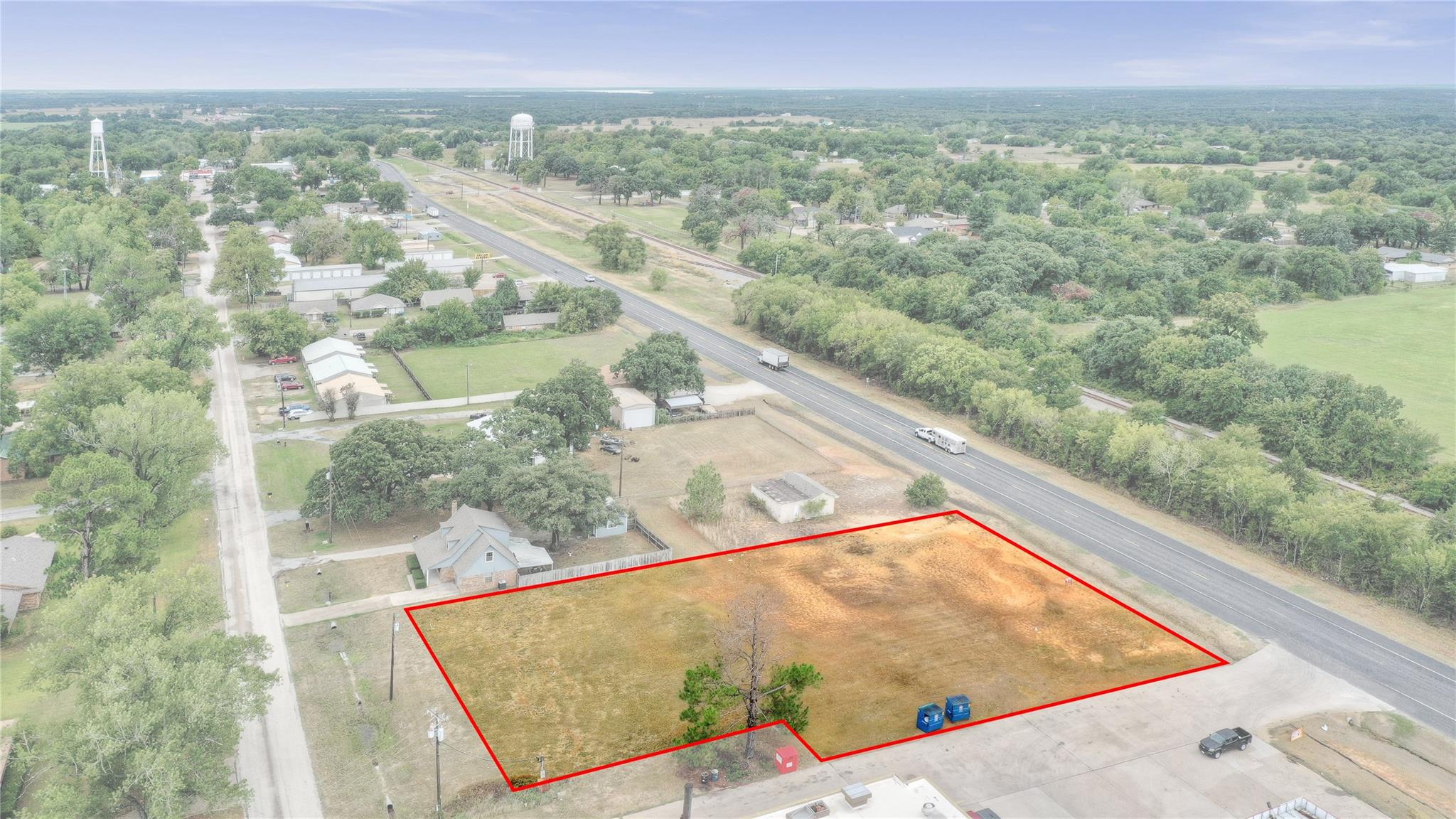 main property photo 17