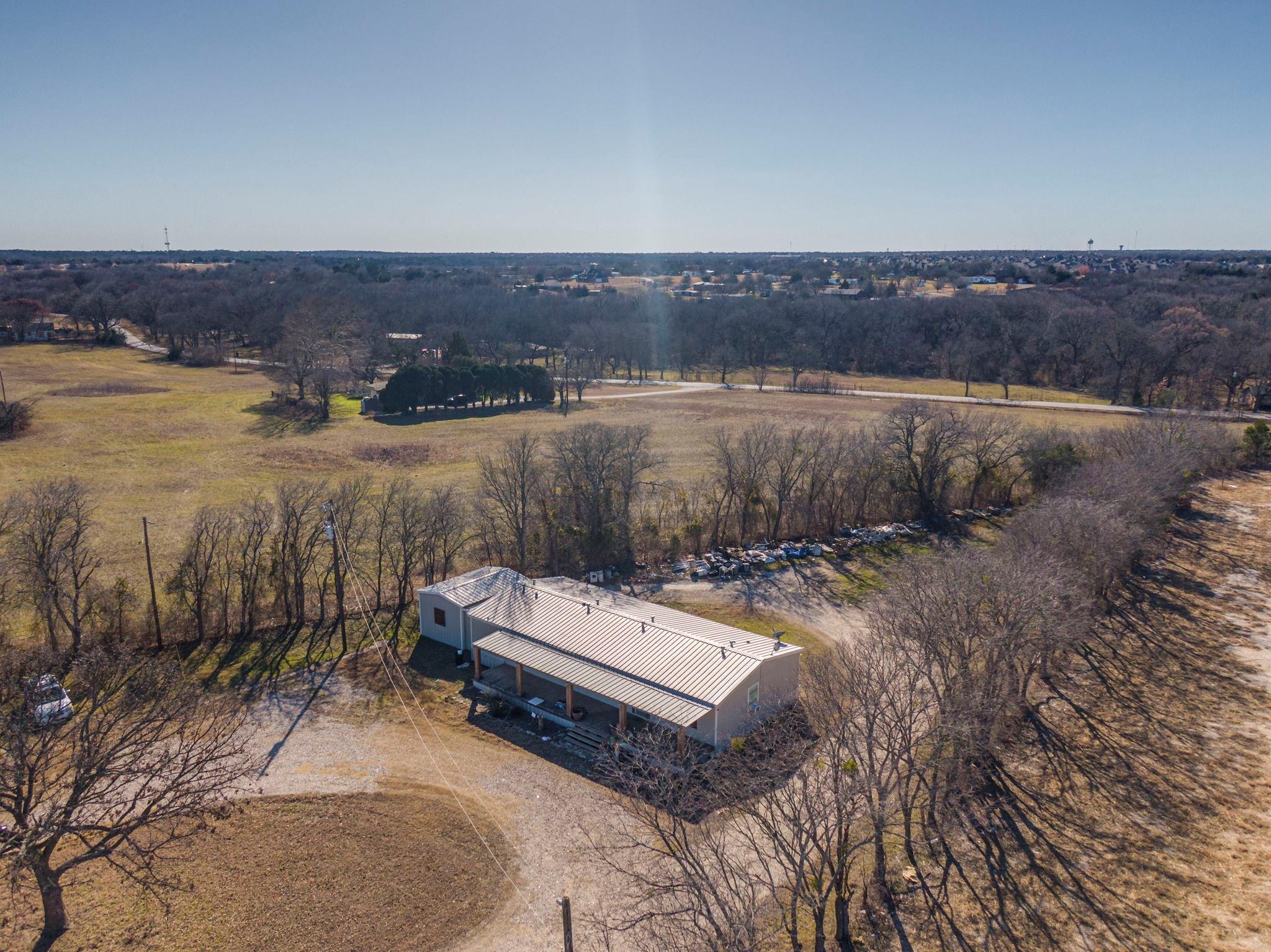 main property photo 3