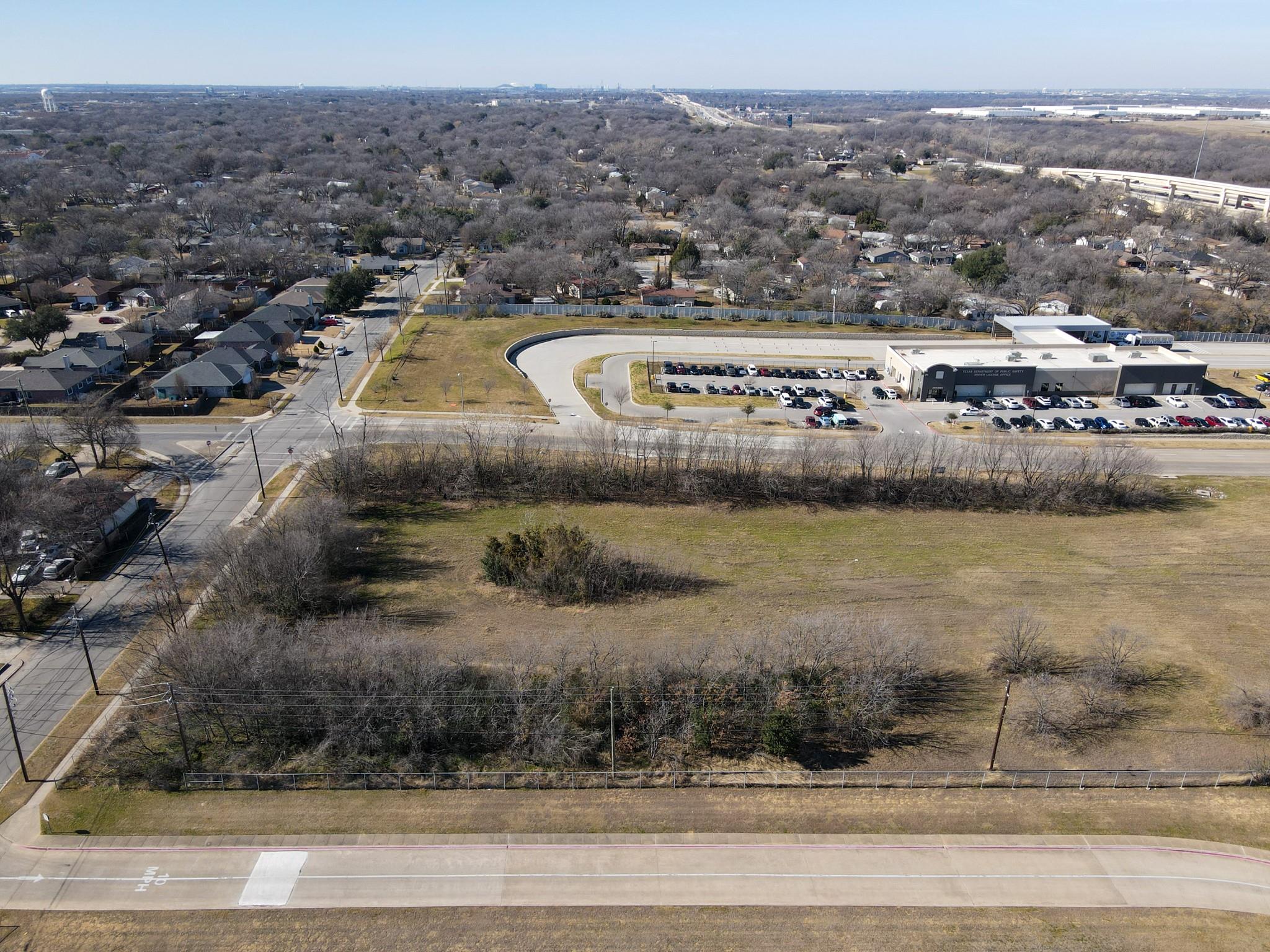 main property photo 10