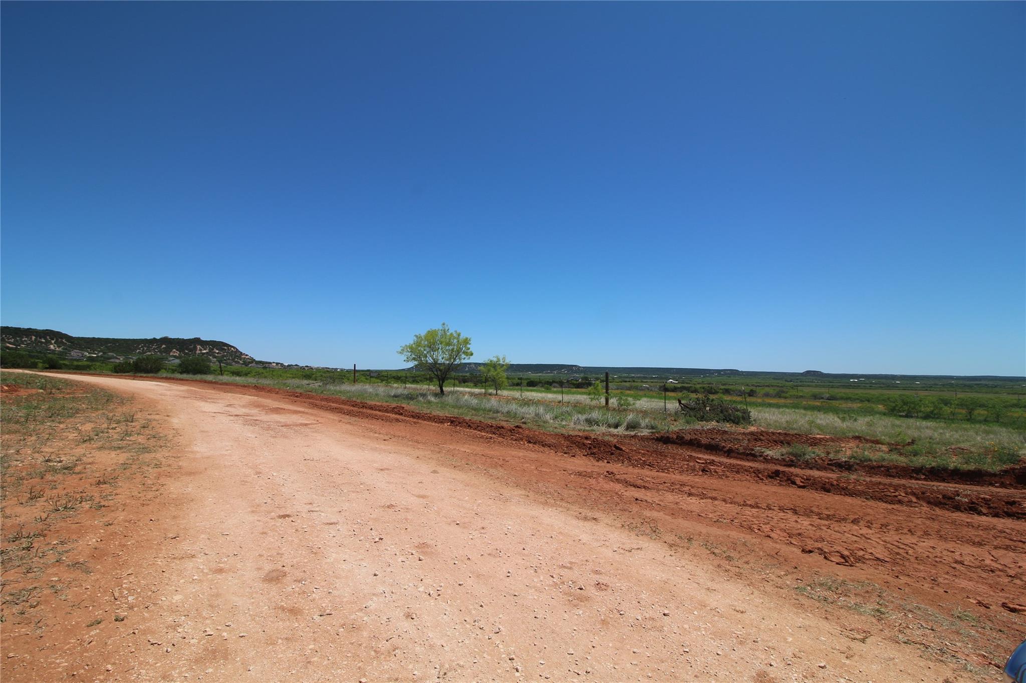 main property photo 11