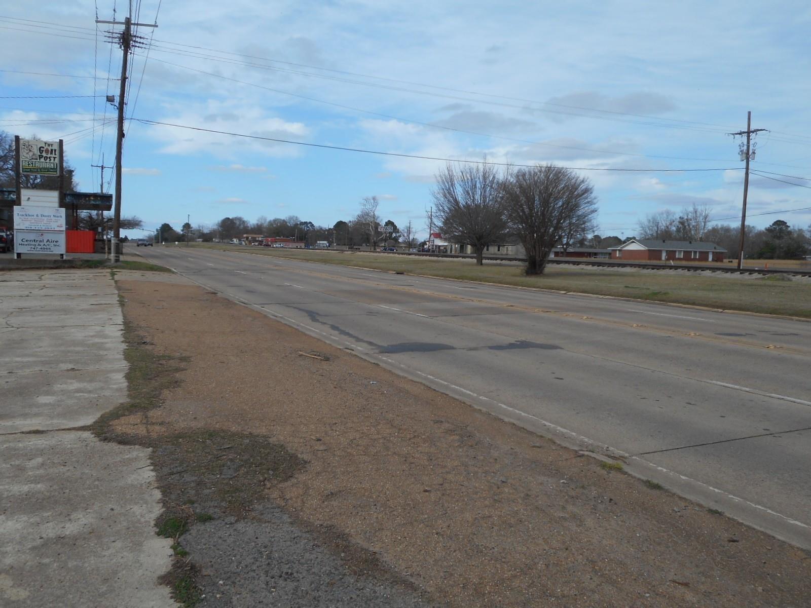 main property photo 6