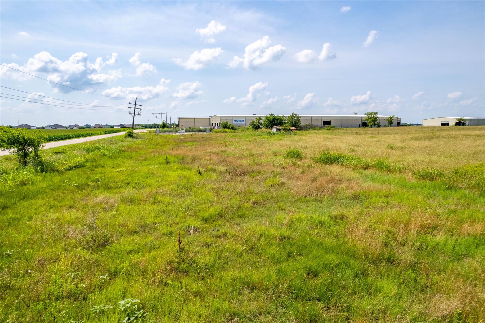 main property photo 11