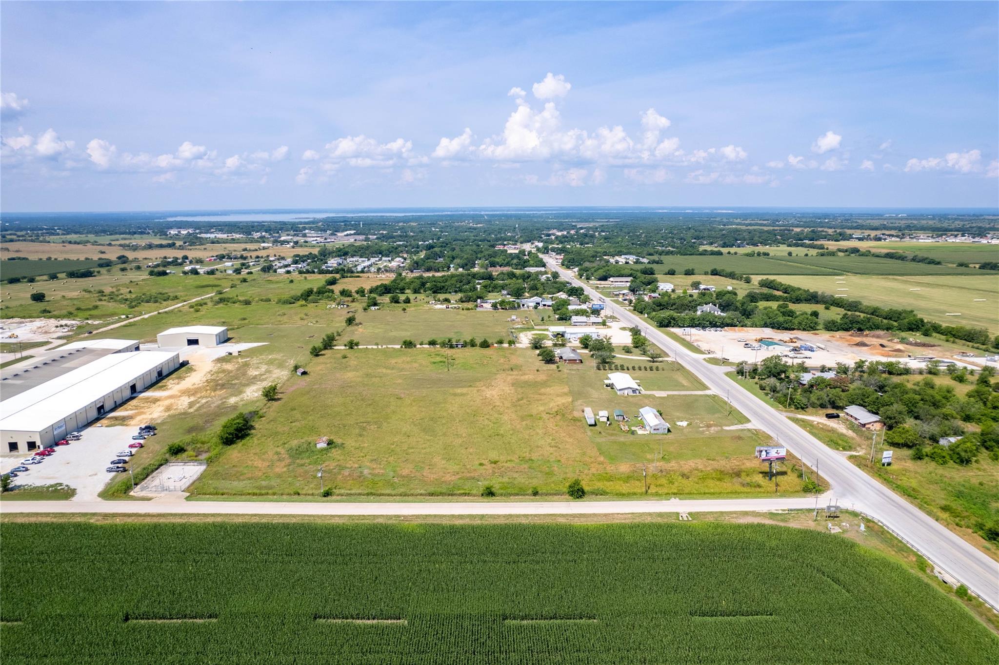 main property photo 9